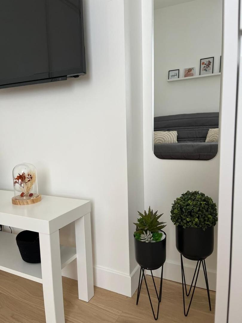 Appartement Cosy A 1 Min De Paris شارينتو لو بو المظهر الخارجي الصورة