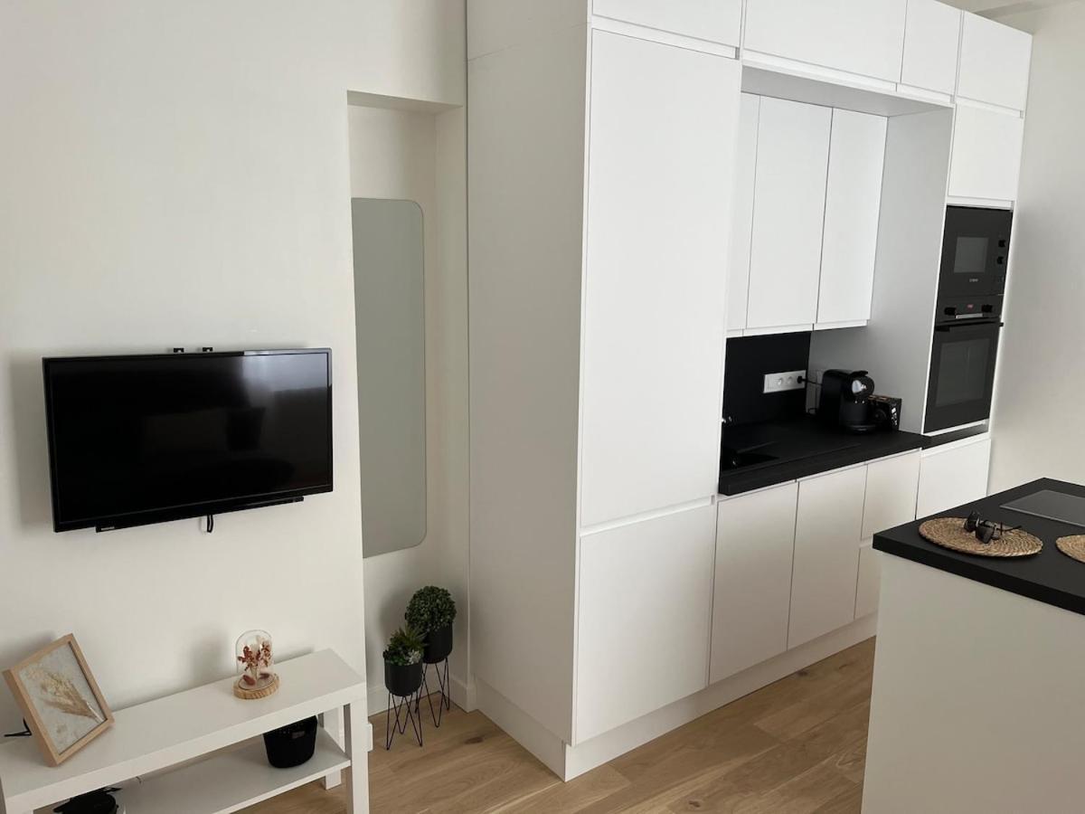 Appartement Cosy A 1 Min De Paris شارينتو لو بو المظهر الخارجي الصورة
