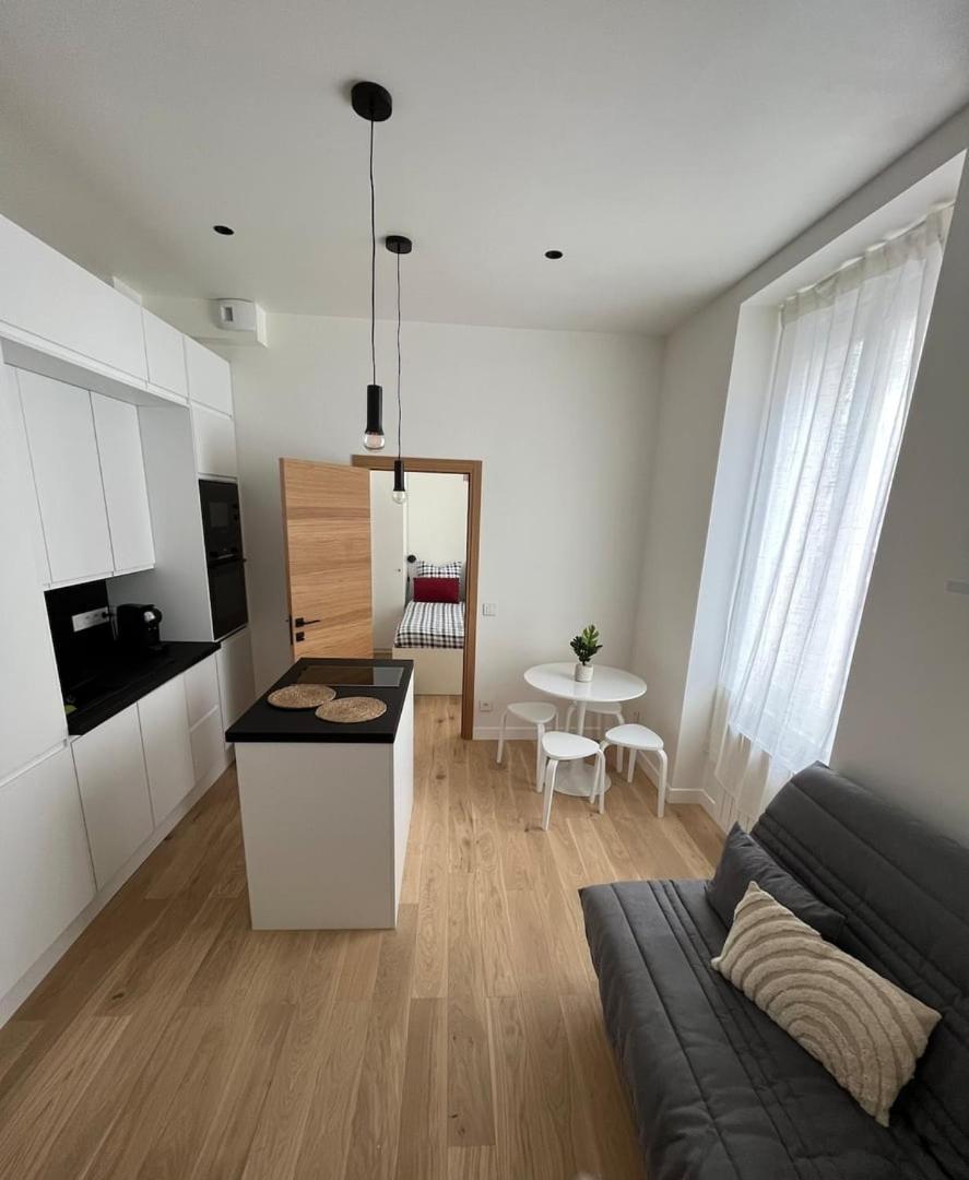 Appartement Cosy A 1 Min De Paris شارينتو لو بو المظهر الخارجي الصورة