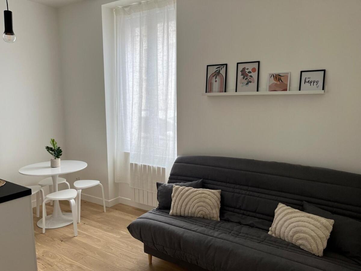 Appartement Cosy A 1 Min De Paris شارينتو لو بو المظهر الخارجي الصورة